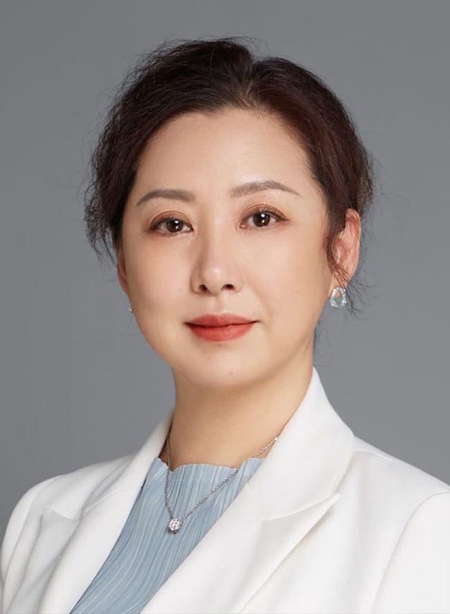 佘铭.jpg